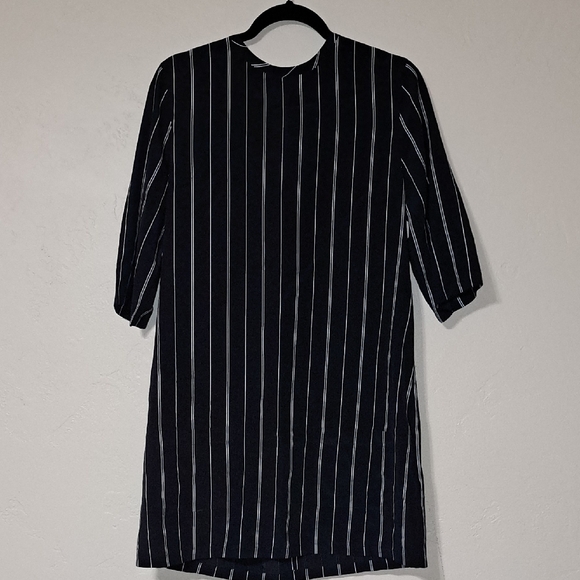 Equipment Dresses & Skirts - Equipment Black and White Striped Mini Dress